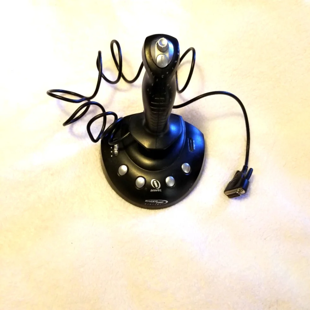 InterAct Raider Pro Digital Multi-platform Wired Flight Joystick SV-251 15 Pin‎